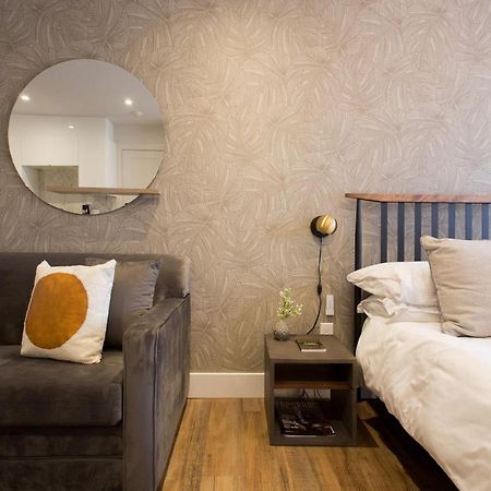 מונטריאול Romantic Studio In The Heart Of Little Italy By Den Stays מראה חיצוני תמונה
