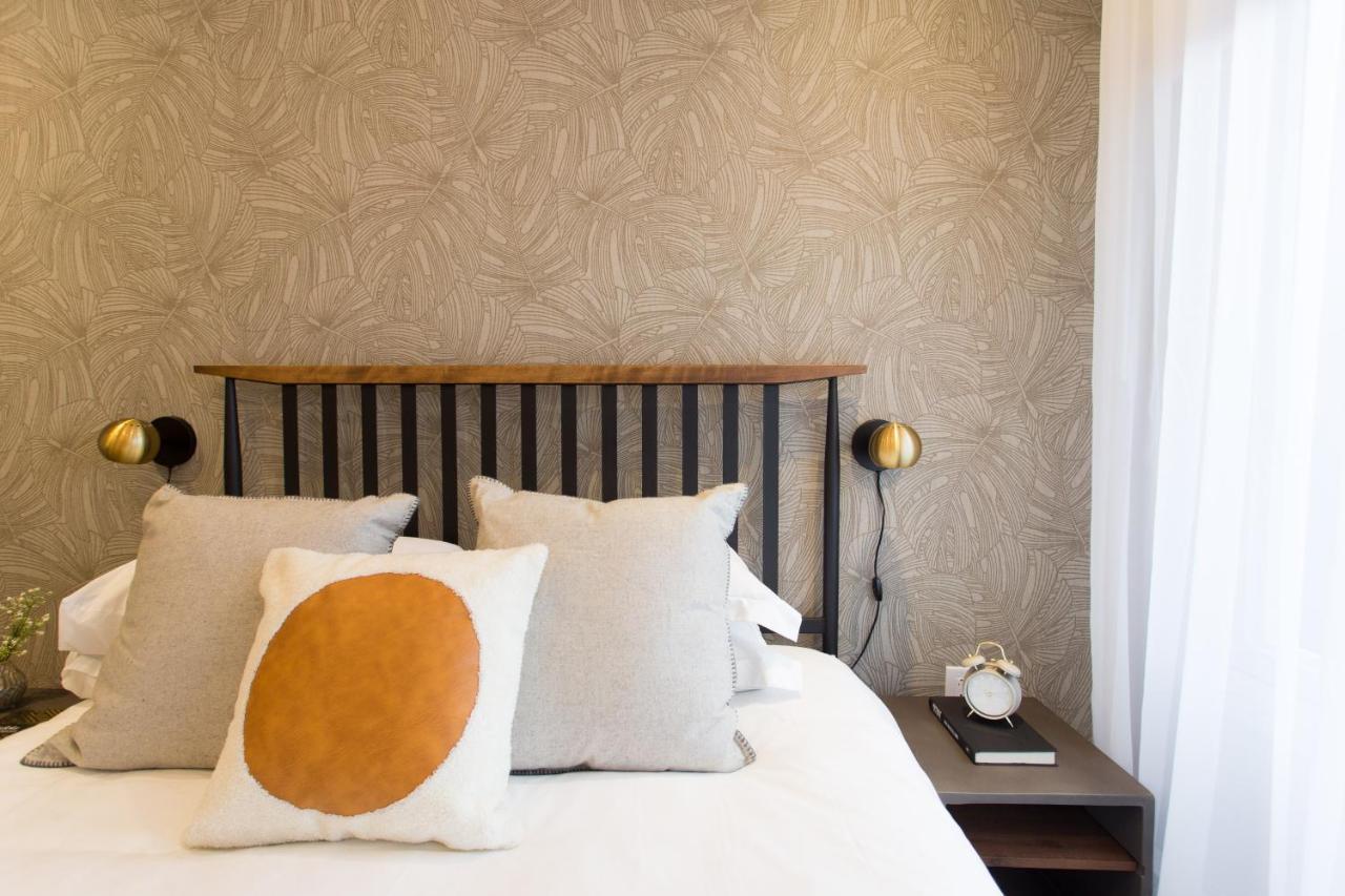 מונטריאול Romantic Studio In The Heart Of Little Italy By Den Stays מראה חיצוני תמונה